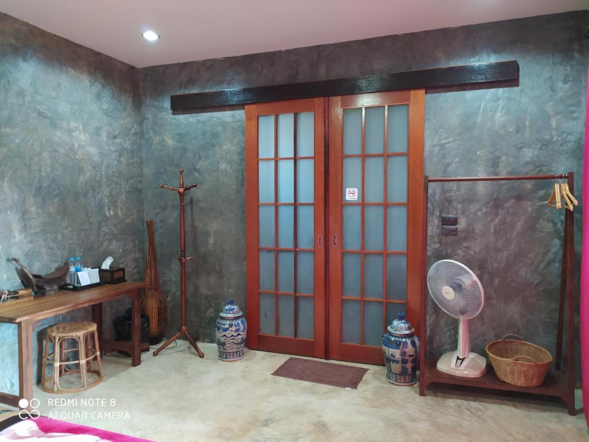 Angels Chambres D'Hotes Rong Sak Exterior foto